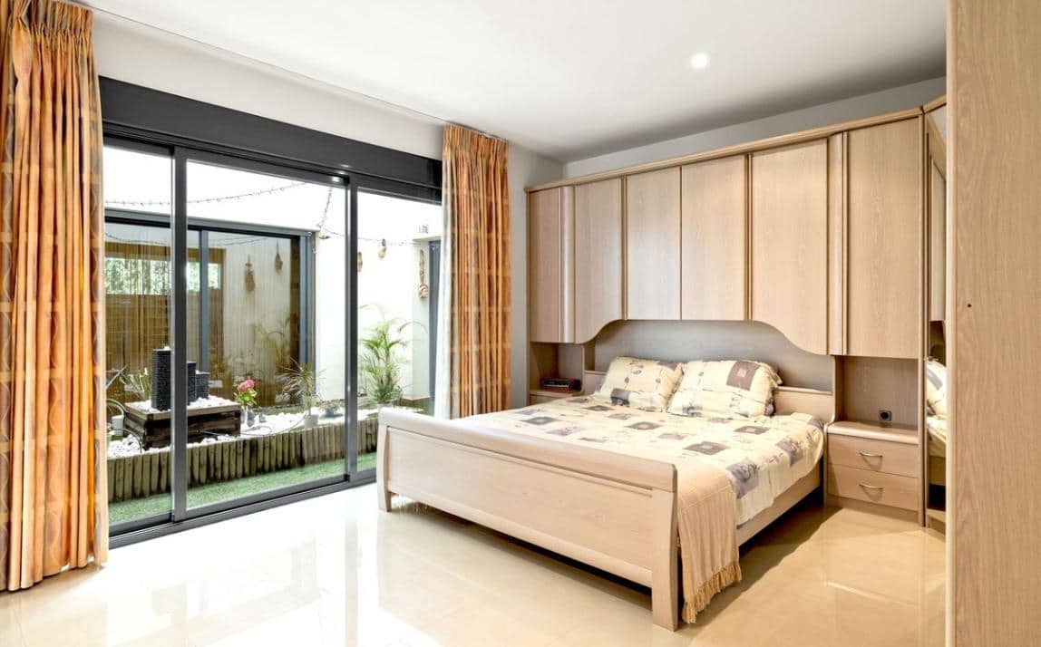 Chalet de 6 habitaciones en La Mairena en venta con piscina garaje - 2.100.000 € (Ref: 10159639)