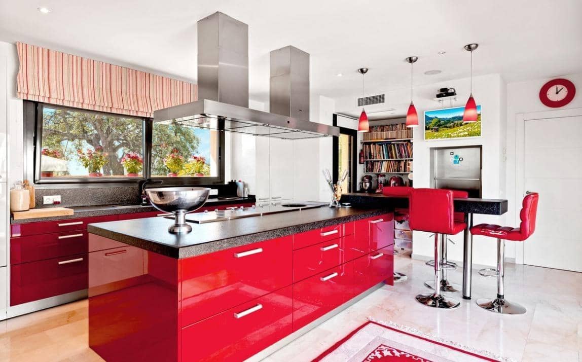 Chalet de 6 habitaciones en La Mairena en venta con piscina garaje - 2.100.000 € (Ref: 10159639)