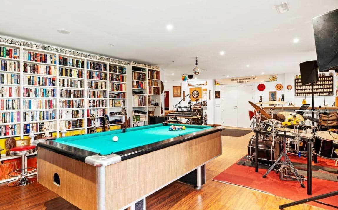Chalet de 6 habitaciones en La Mairena en venta con piscina garaje - 2.100.000 € (Ref: 10159639)