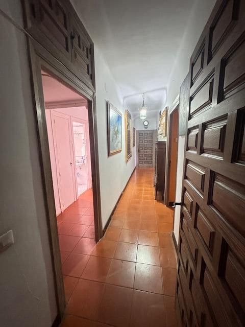 10 slaapkamer Villa te koop in Malaga stad met zwembad garage - € 3.999.000 (Ref: 10161760)