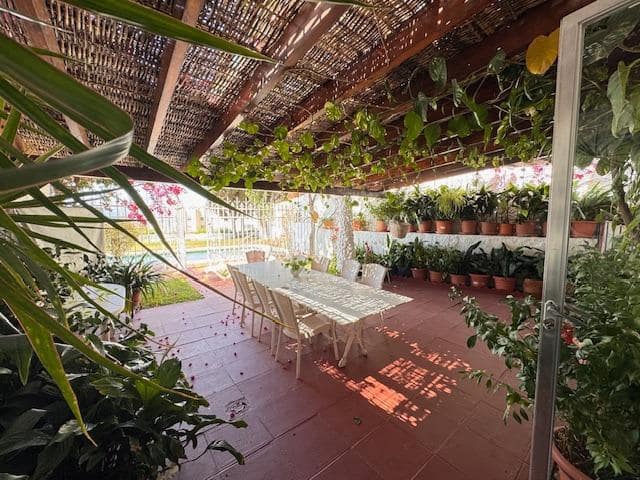 10 slaapkamer Villa te koop in Malaga stad met zwembad garage - € 3.999.000 (Ref: 10161760)