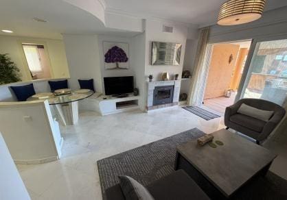 2 bedroom Apartment for sale in La Mairena with pool garage - € 380,000 (Ref: 10161761)