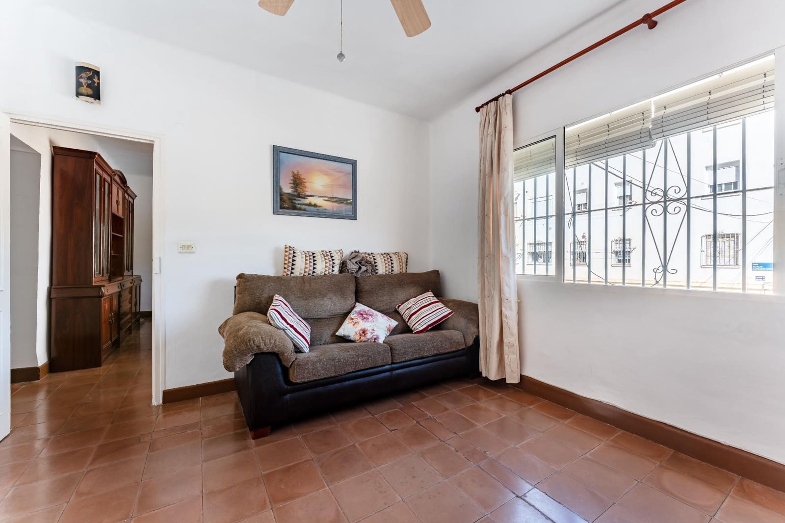 4 slaapkamer Flat te koop in Malaga stad - € 230.000 (Ref: 10173878)