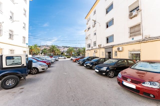 4 soverom Leilighet til salgs i Ciudad Jardín, Málaga by - € 230 000 (Ref: 10173878)