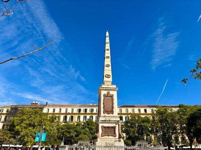 2 slaapkamer Flat te koop in Malaga stad - € 650.000 (Ref: 10180837)