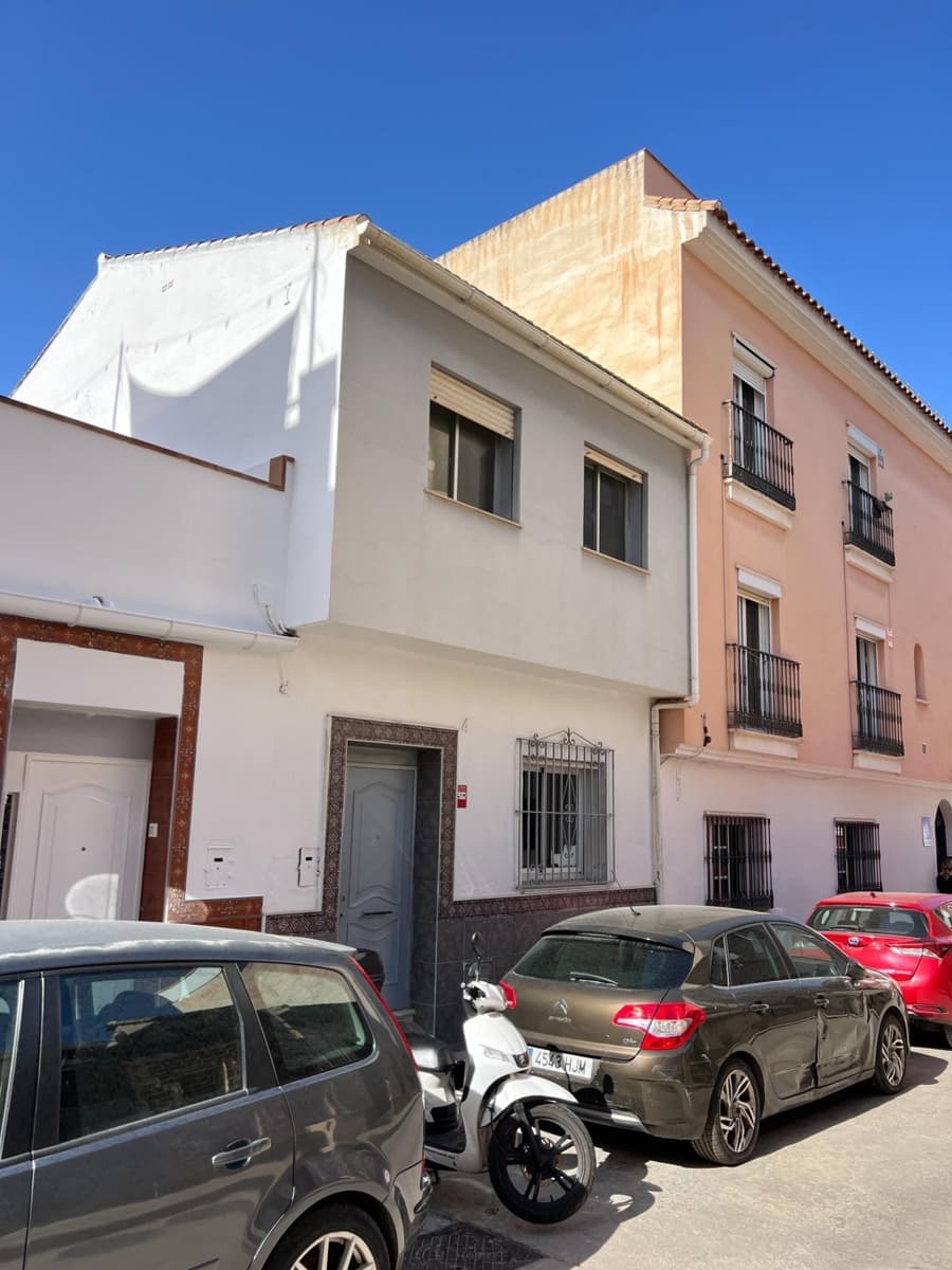 4 Zimmer Reihenhaus zu verkaufen in Malaga Stadt - 350.000 € (Ref: 10183097)