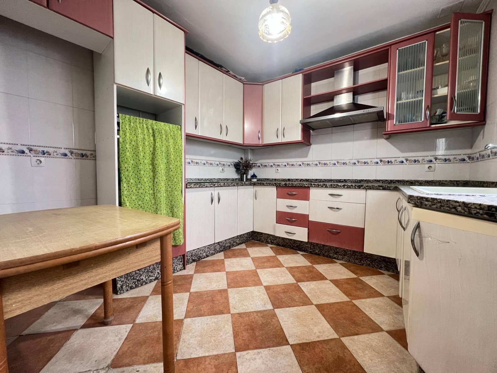 4 Zimmer Reihenhaus zu verkaufen in Malaga Stadt - 350.000 € (Ref: 10183097)