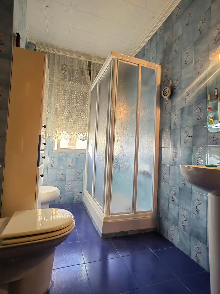 2 slaapkamer Huis te koop in Malaga stad - € 325.000 (Ref: 10187310)