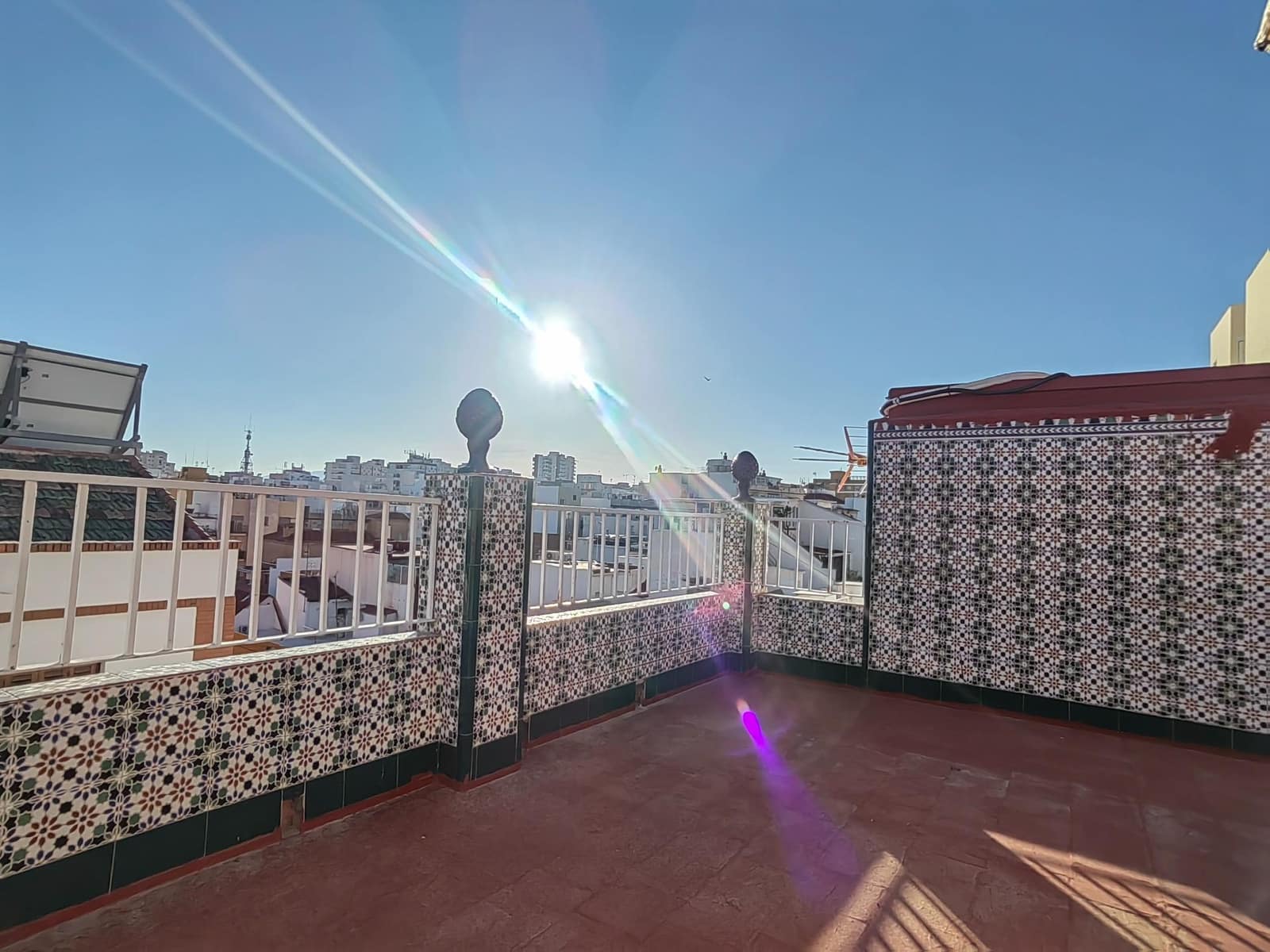 2 slaapkamer Huis te koop in Malaga stad - € 325.000 (Ref: 10187310)
