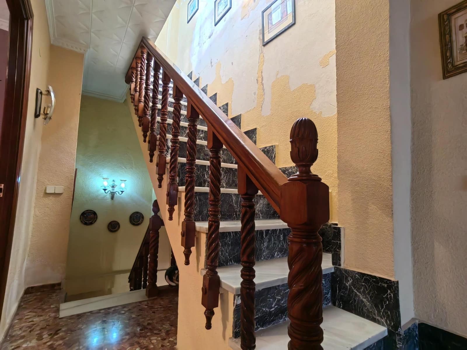 2 slaapkamer Huis te koop in Malaga stad - € 325.000 (Ref: 10187310)