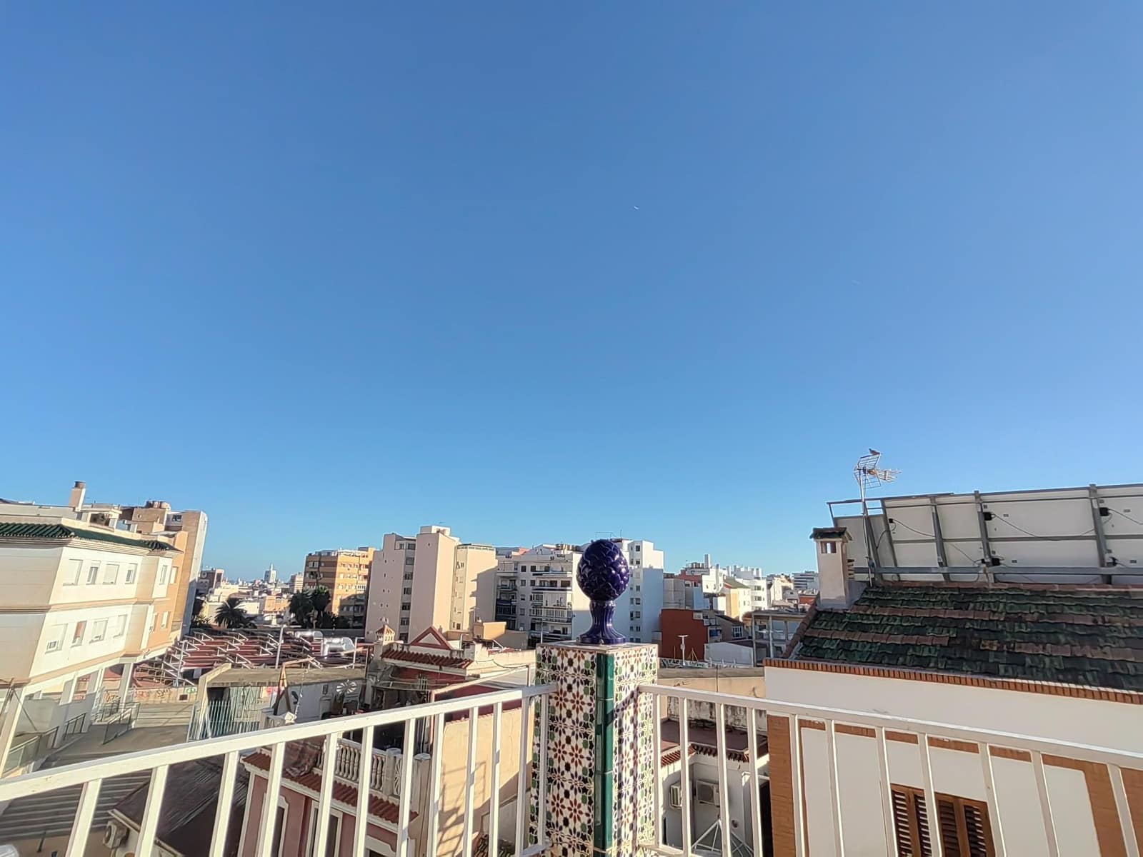 2 slaapkamer Huis te koop in Malaga stad - € 325.000 (Ref: 10187310)