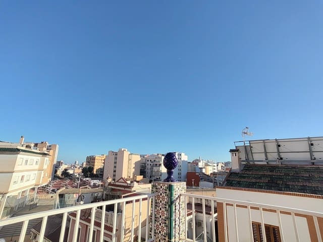 2 sovrum Hus till salu i La Trinidad, Málaga stad - 325 000 € (Ref: 10187310)