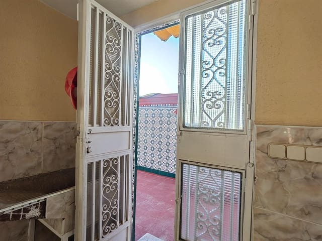 2 sovrum Hus till salu i La Trinidad, Málaga stad - 325 000 € (Ref: 10187310)