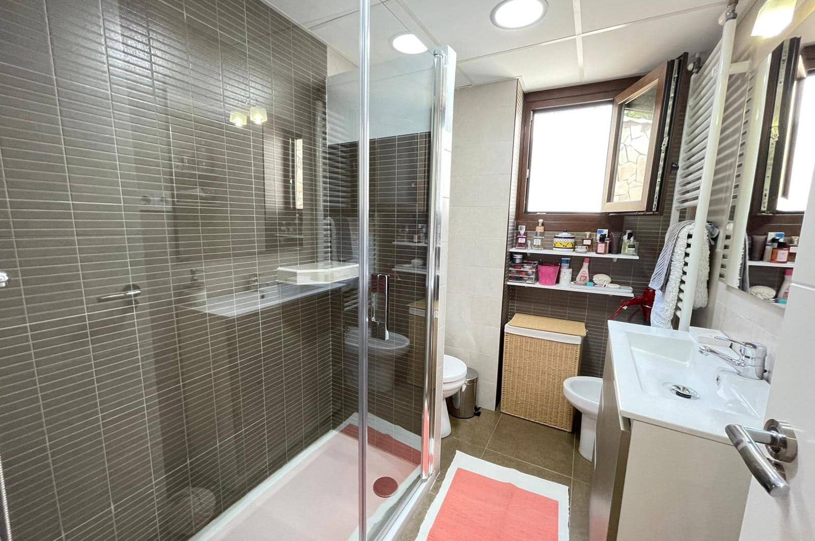 2 makuuhuone Huvila vuokrattavana paikassa Colmenar - 850 € (Ref: 8429646)