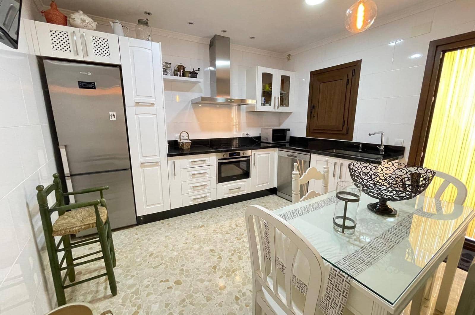 2 makuuhuone Huvila vuokrattavana paikassa Colmenar - 850 € (Ref: 8429646)