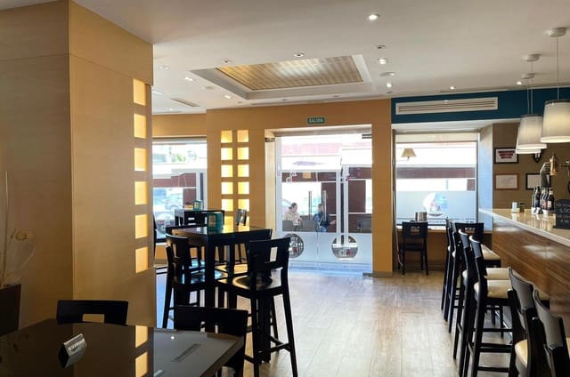 Local Commercial à vendre à Mijas - 590 000 € (Ref: 8429656)