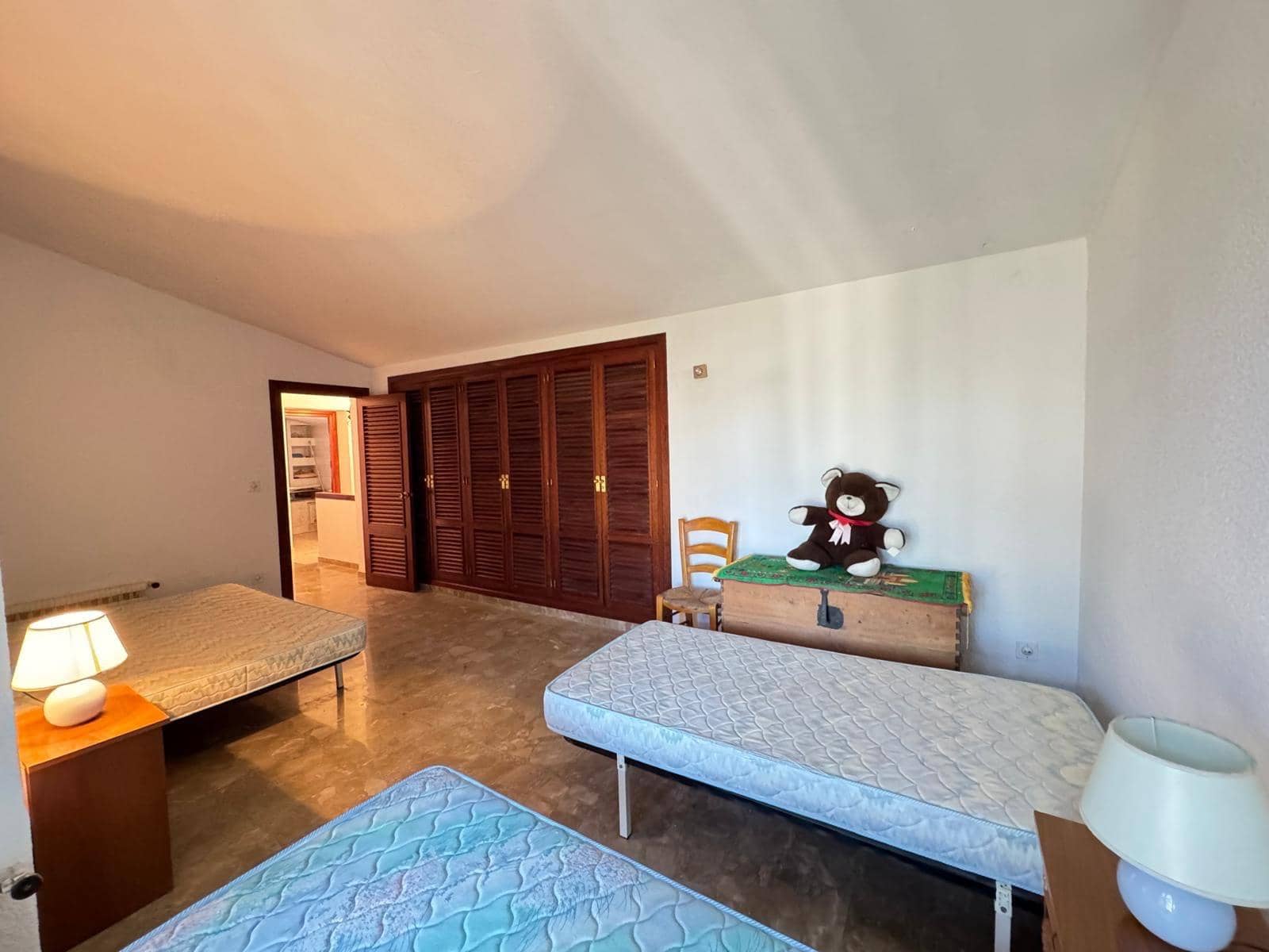 4 soverom Villa til salgs i Villanueva del Rosario med svømmebasseng garasje - € 450 000 (Ref: 8429673)