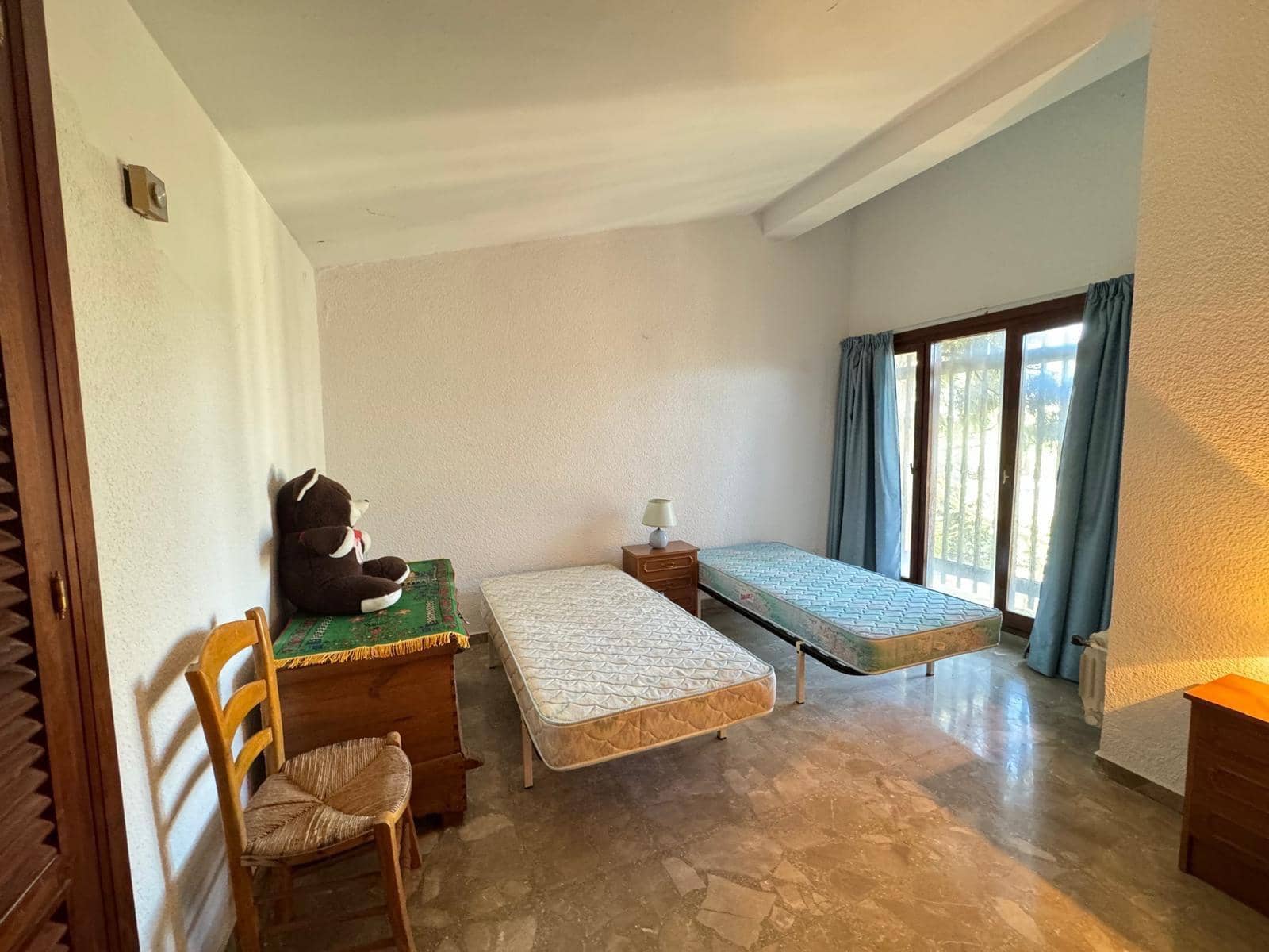 4 soverom Villa til salgs i Villanueva del Rosario med svømmebasseng garasje - € 450 000 (Ref: 8429673)