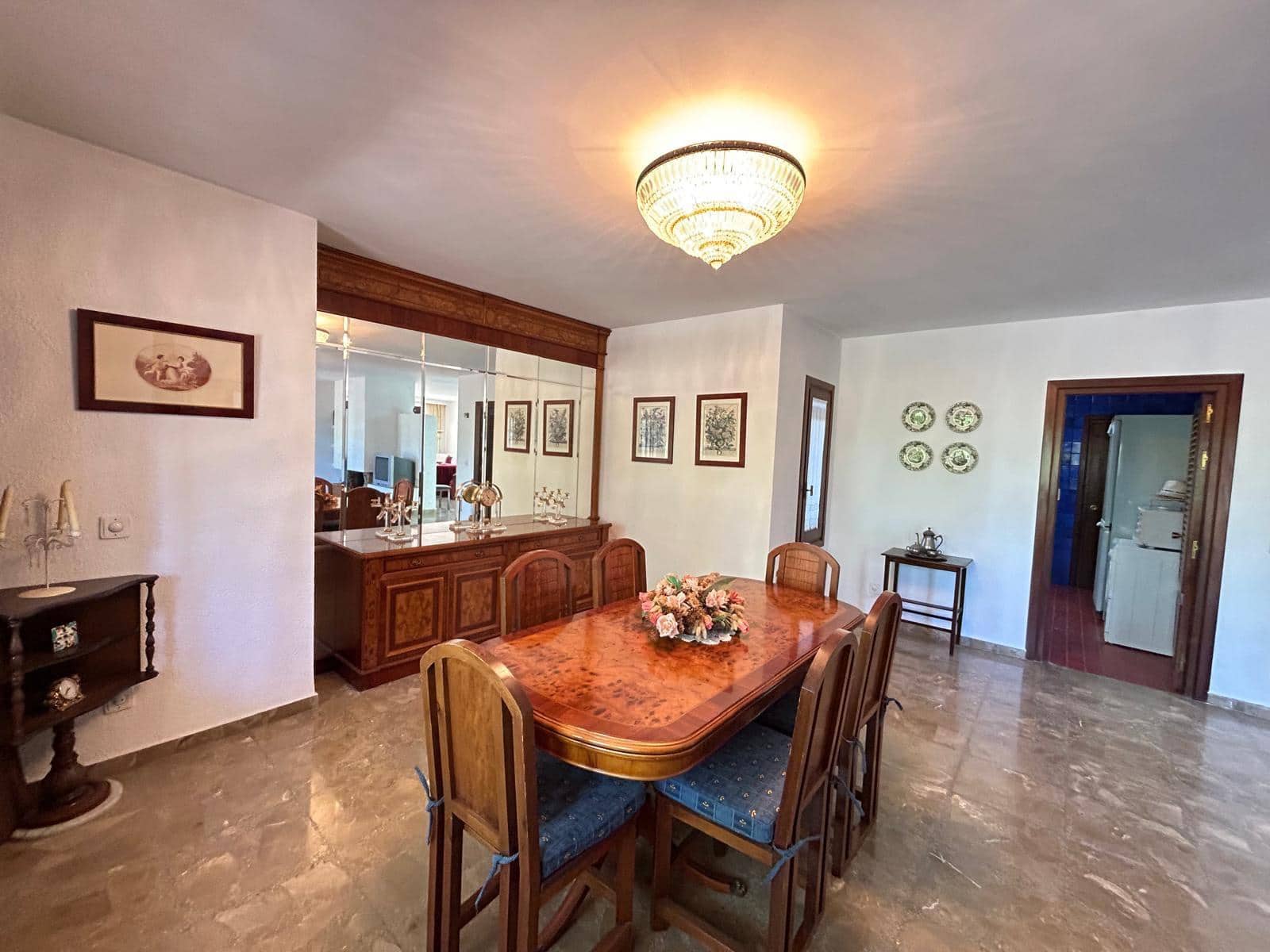 4 soverom Villa til salgs i Villanueva del Rosario med svømmebasseng garasje - € 450 000 (Ref: 8429673)