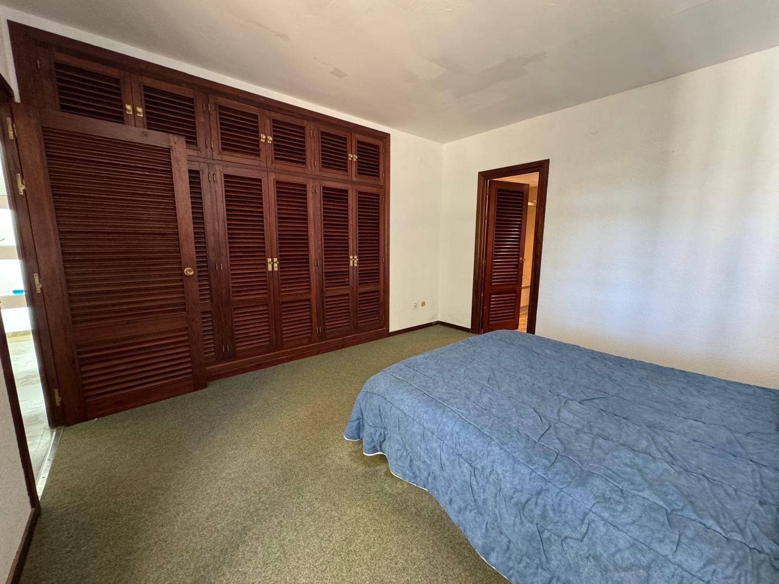 4 soverom Villa til salgs i Villanueva del Rosario med svømmebasseng garasje - € 450 000 (Ref: 8429673)