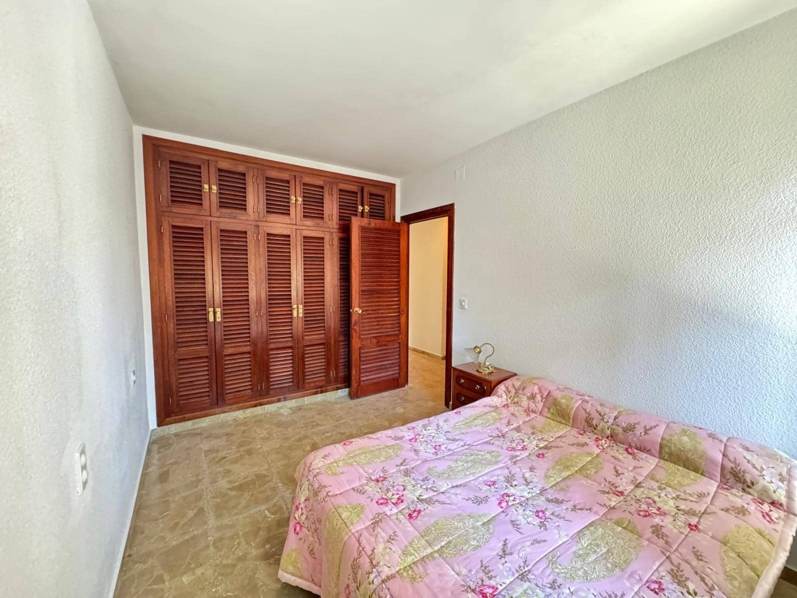 4 soverom Villa til salgs i Villanueva del Rosario med svømmebasseng garasje - € 450 000 (Ref: 8429673)