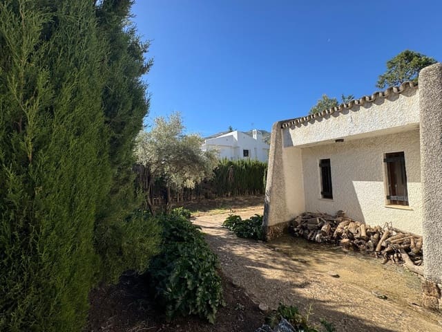 4 sypialnia Willa na sprzedaż w Villanueva del Rosario z basenem garażem - 450 000 € (Ref: 8429673)