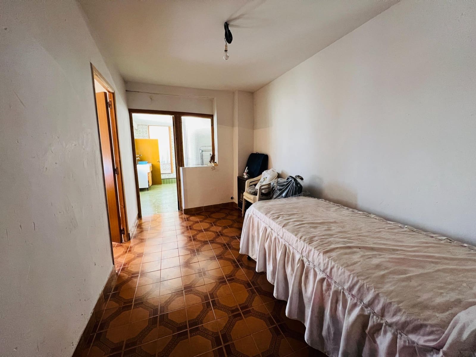 Chalet de 6 habitaciones en Ubeda en venta - 360.000 € (Ref: 8429684)