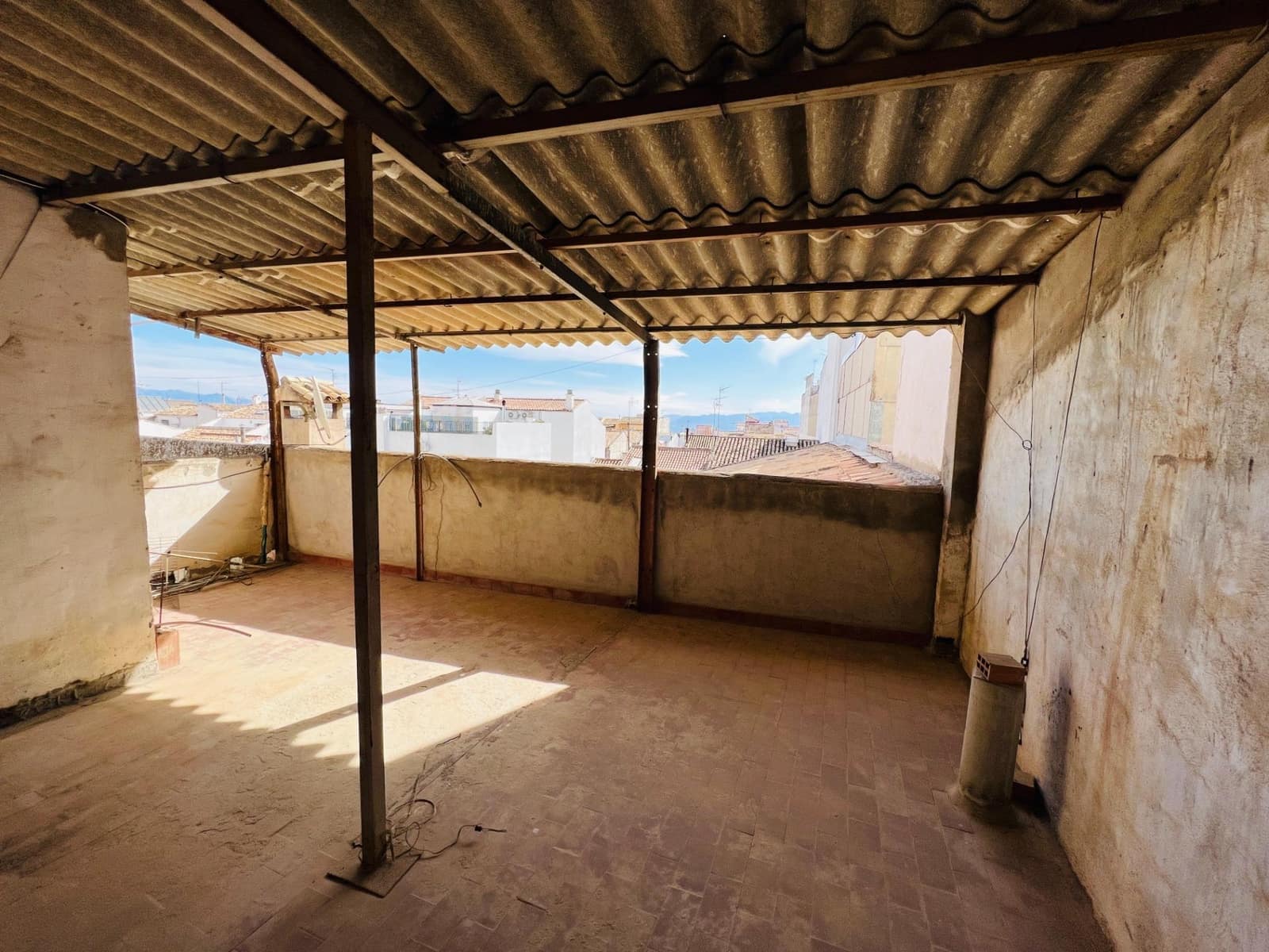 Chalet de 6 habitaciones en Ubeda en venta - 360.000 € (Ref: 8429684)