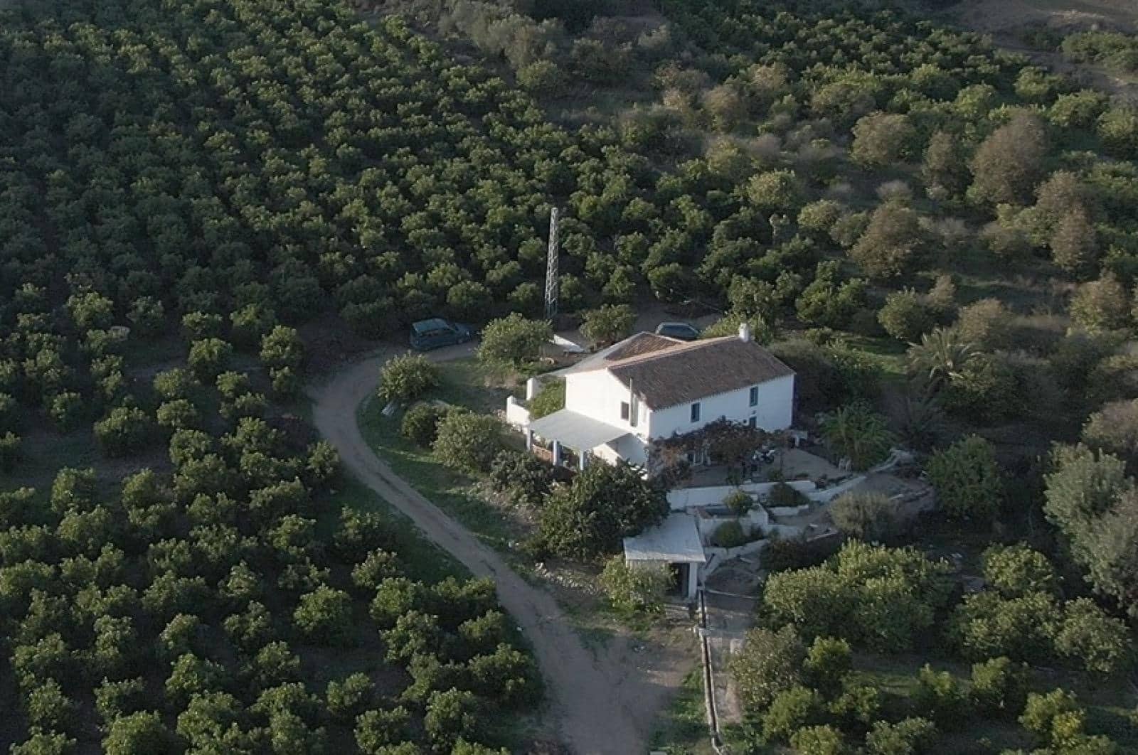 Ubebygd land til salgs i Alora - € 1 200 000 (Ref: 8429687)