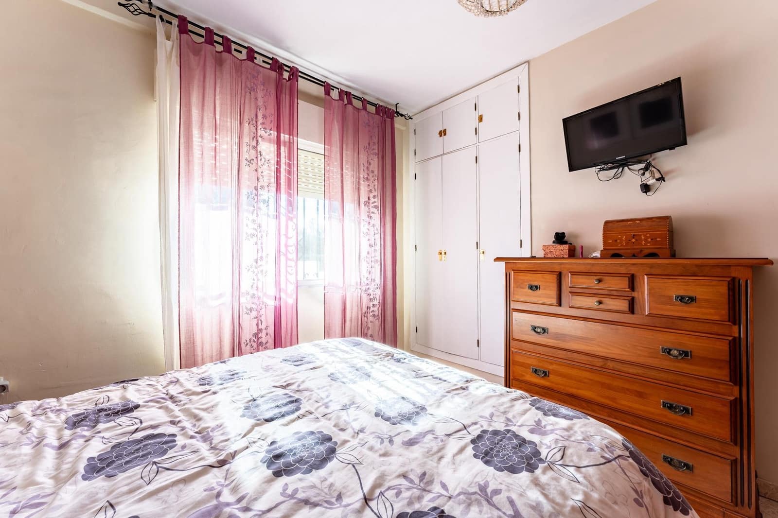 12 sypialnia Willa na sprzedaż w Rincon de la Victoria z basenem garażem - 1 400 000 € (Ref: 8429696)