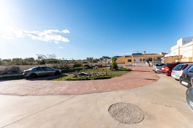 12 sypialnia Willa na sprzedaż w Rincón de la Victoria z basenem garażem - 1 400 000 € (Ref: 8429696)