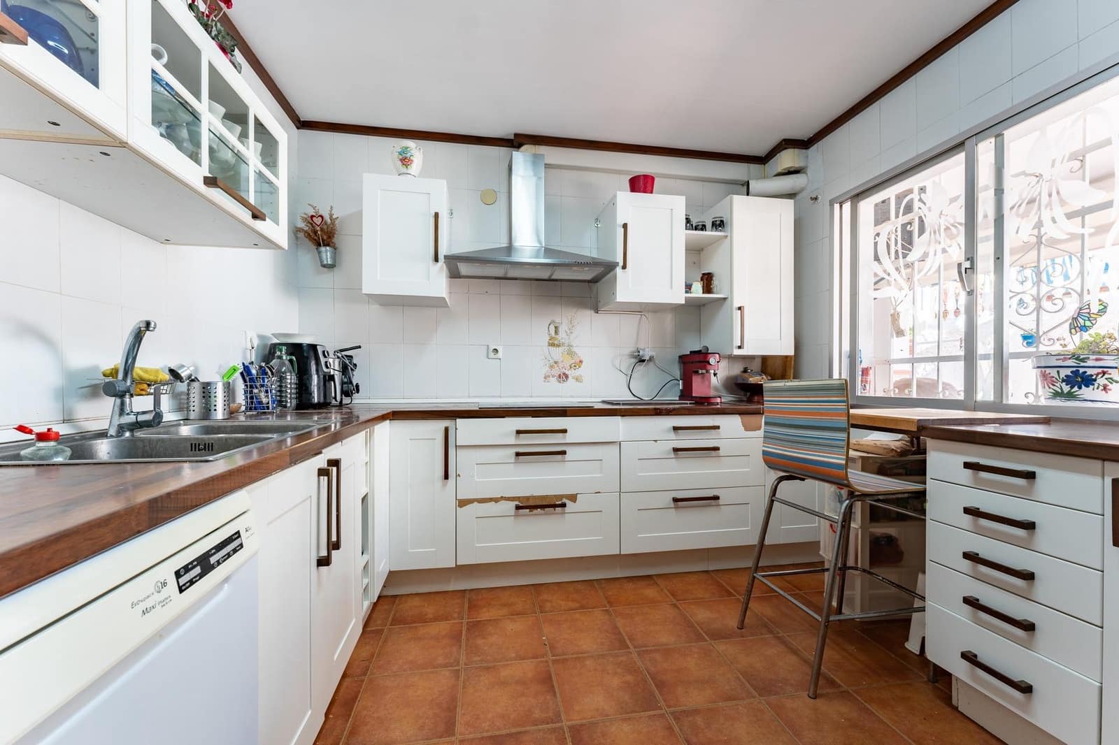 12 bedroom Villa for sale in Rincon de la Victoria with pool garage - € 1,400,000 (Ref: 8429696)