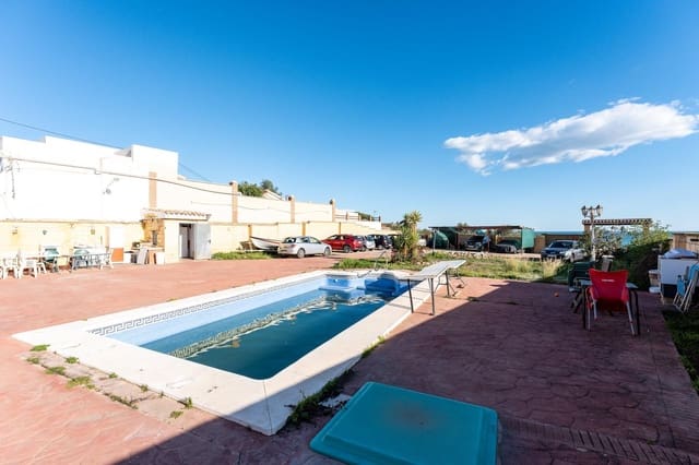 Chalet de 12 habitaciones en Rincón de la Victoria en venta con piscina garaje - 1.400.000 € (Ref: 8429696)