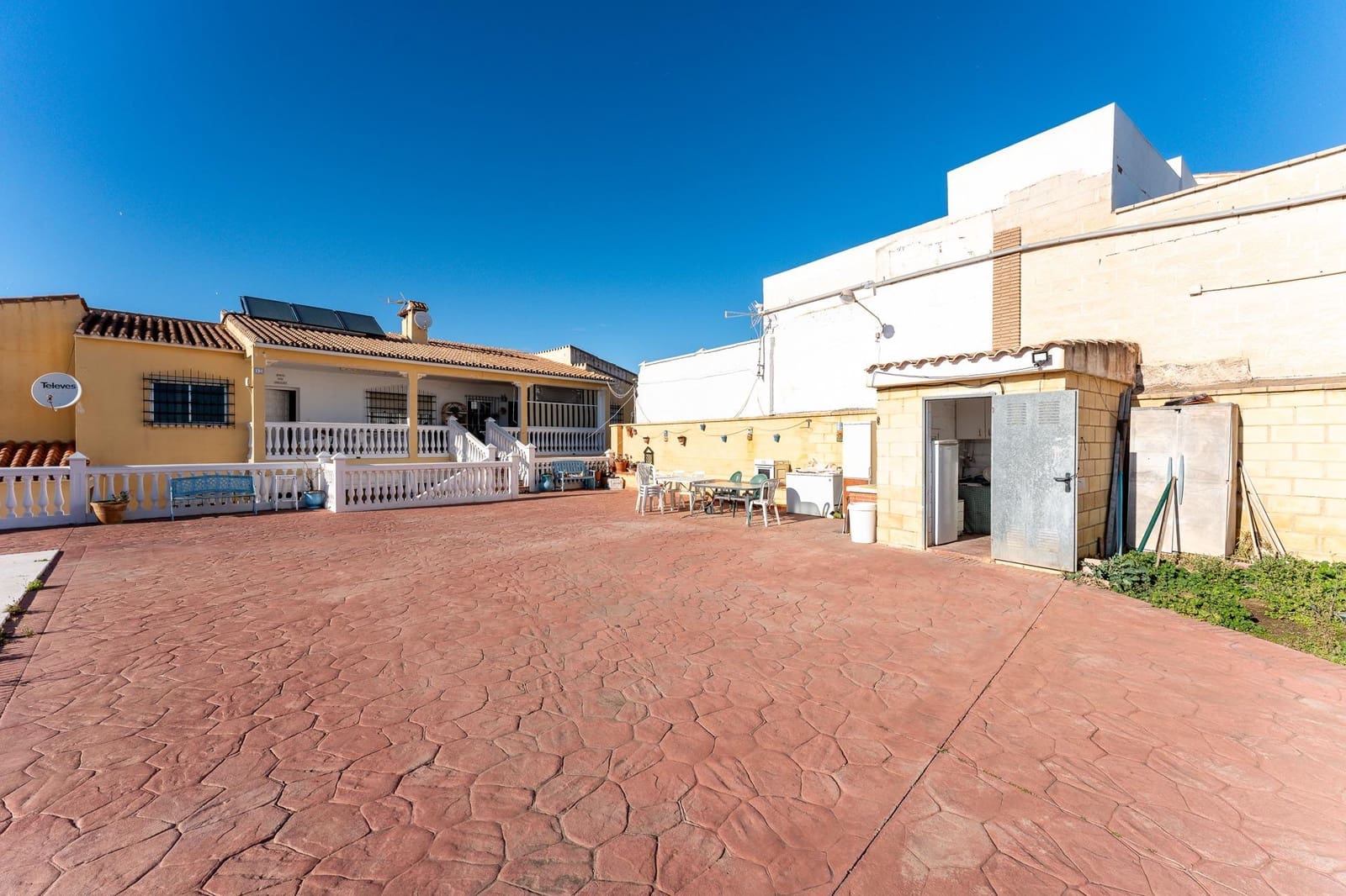 12 bedroom Villa for sale in Rincon de la Victoria with pool garage - € 1,400,000 (Ref: 8429696)