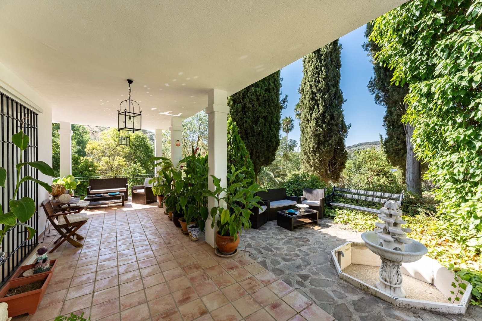 Chalet de 6 habitaciones en Rute en venta con piscina garaje - 995.000 € (Ref: 8457062)