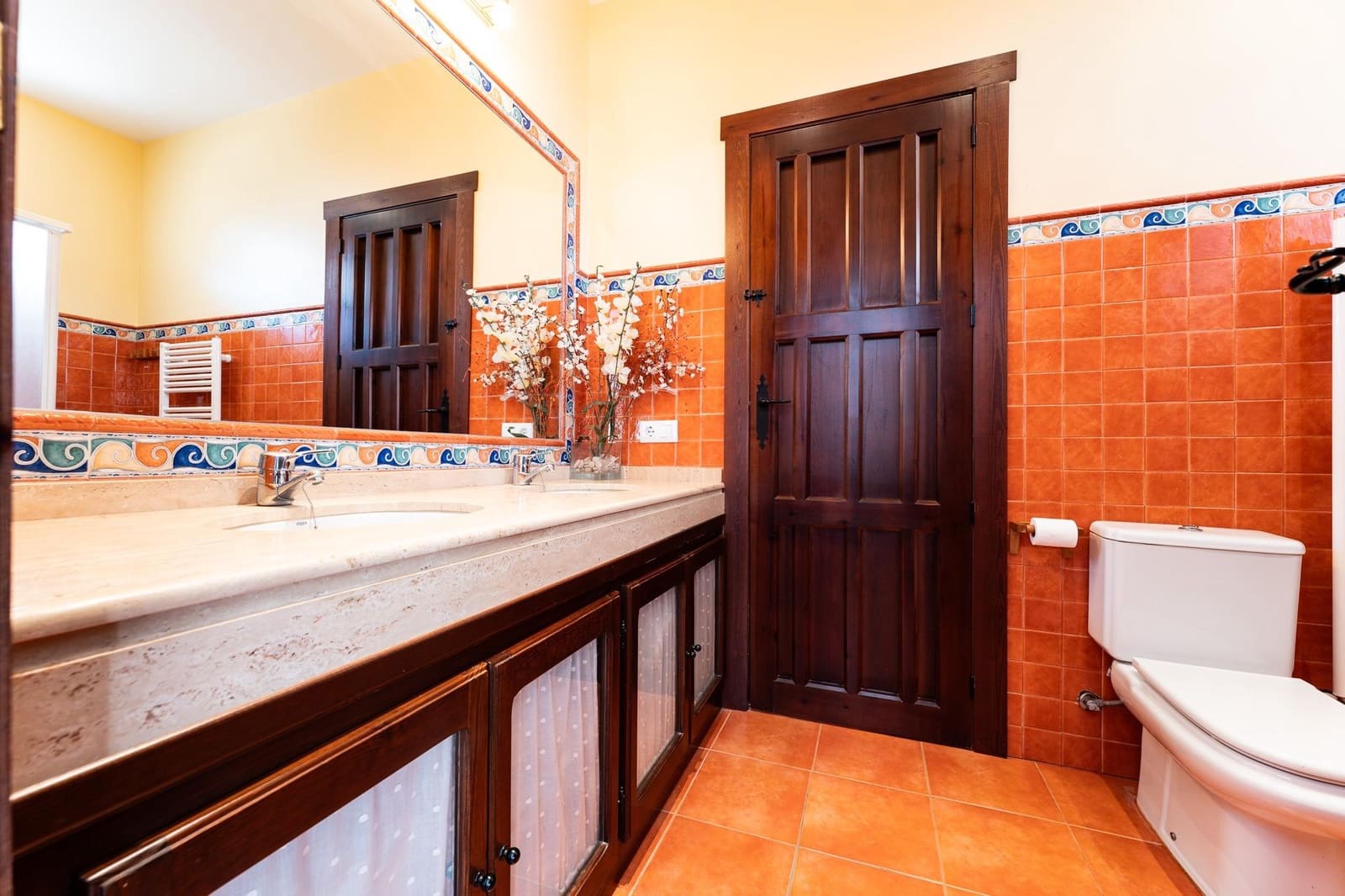 Chalet de 6 habitaciones en Rute en venta con piscina garaje - 995.000 € (Ref: 8457062)