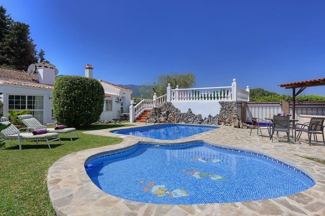 5 camera da letto Villa in vendita in Pinos de Alhaurin, Alhaurín de la Torre con piscina - 1.590.000 € (Rif: 8488892)