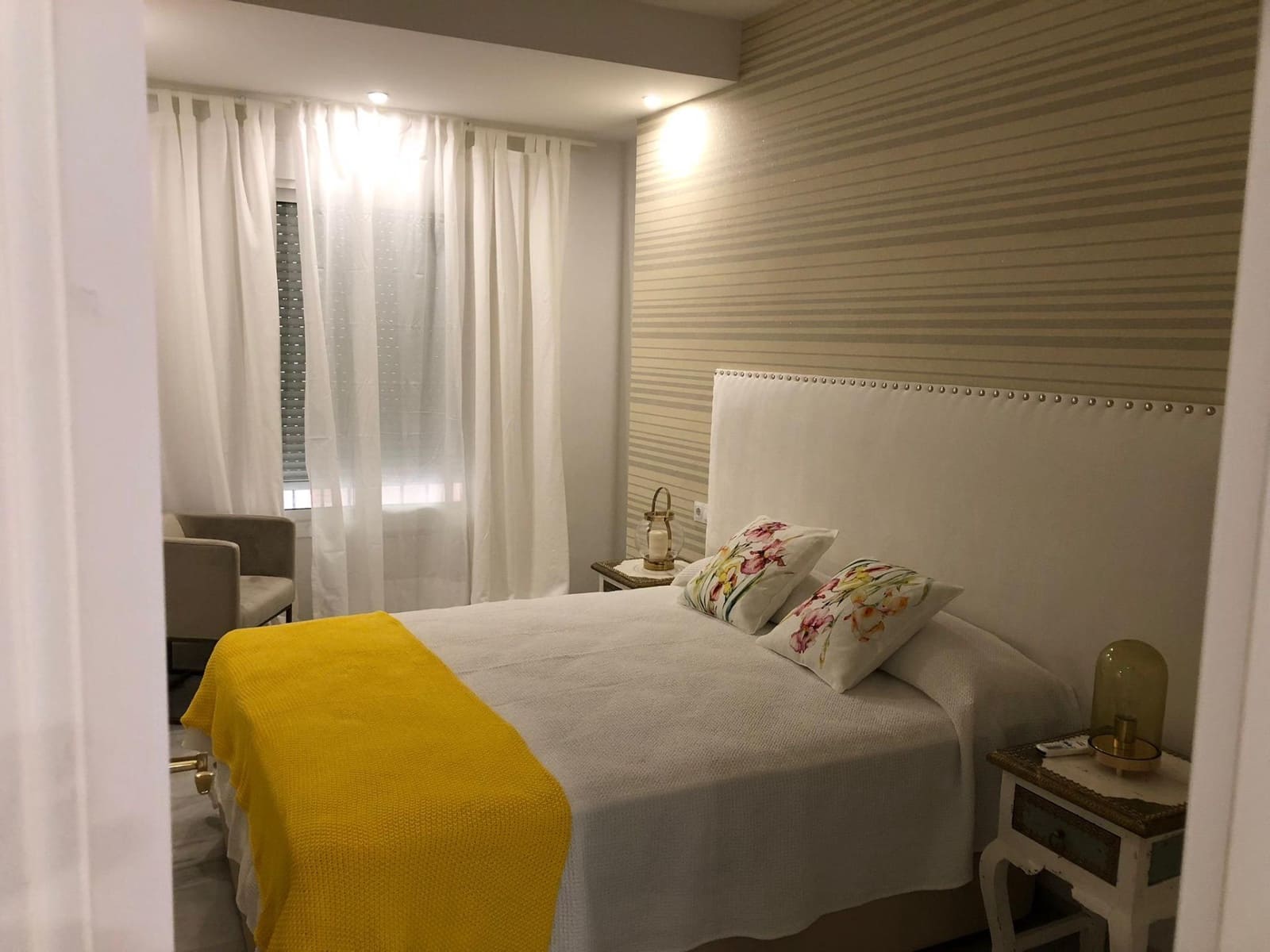 2 soverom Leilighet til leie i Malaga by med garasje - € 1 350 (Ref: 8551291)