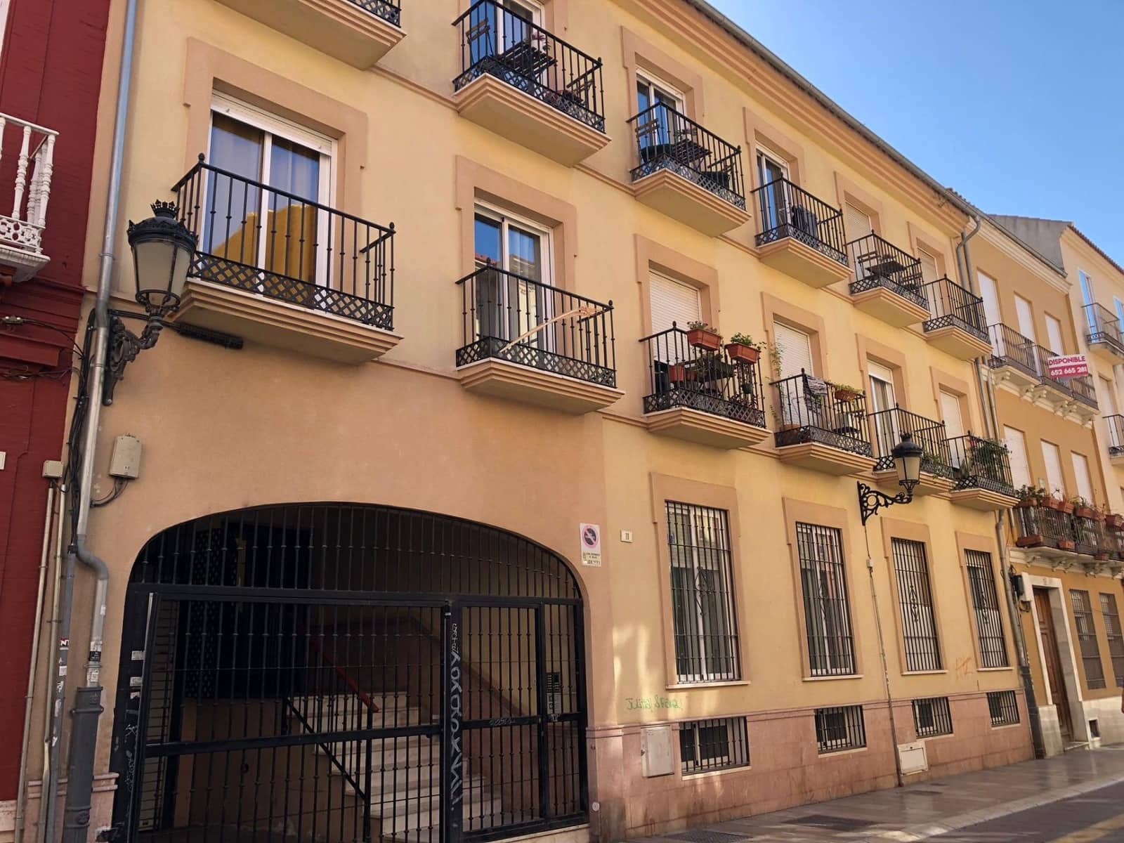 2 soverom Leilighet til leie i Malaga by med garasje - € 1 350 (Ref: 8551291)