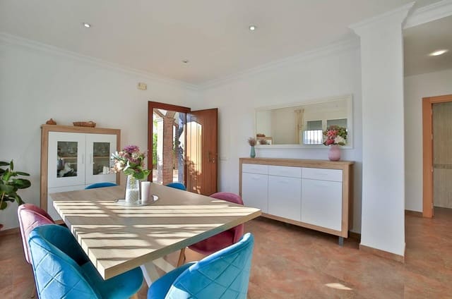 4 makuuhuone Huvila myytävänä paikassa El Borge - 274 900 € (Ref: 8570513)