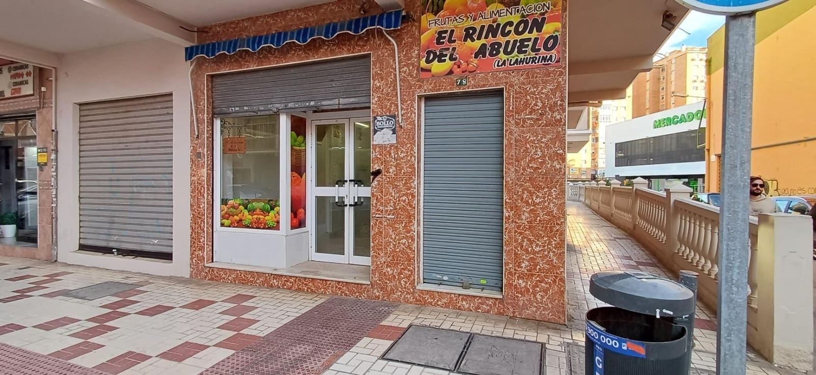 Commercieel te huur in Malaga stad - € 900 (Ref: 8597295)