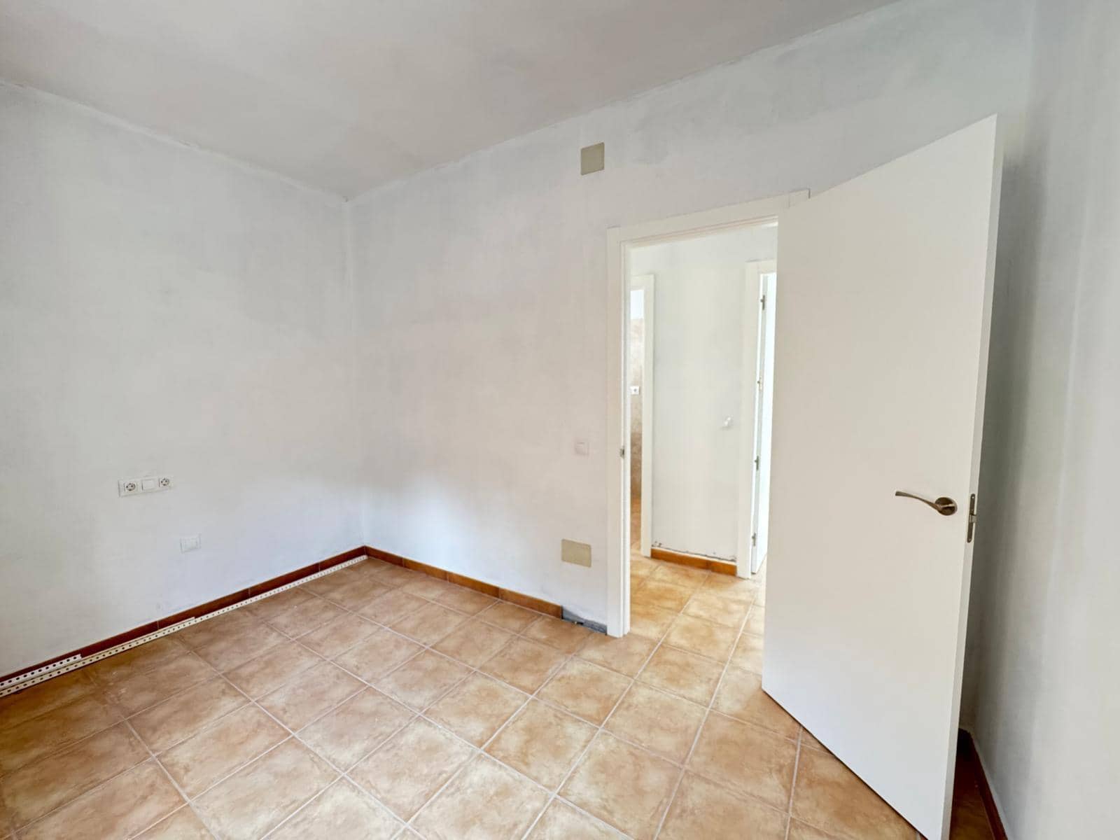 3 soverom Villa til salgs i Colmenar med garasje - € 225 000 (Ref: 8662673)