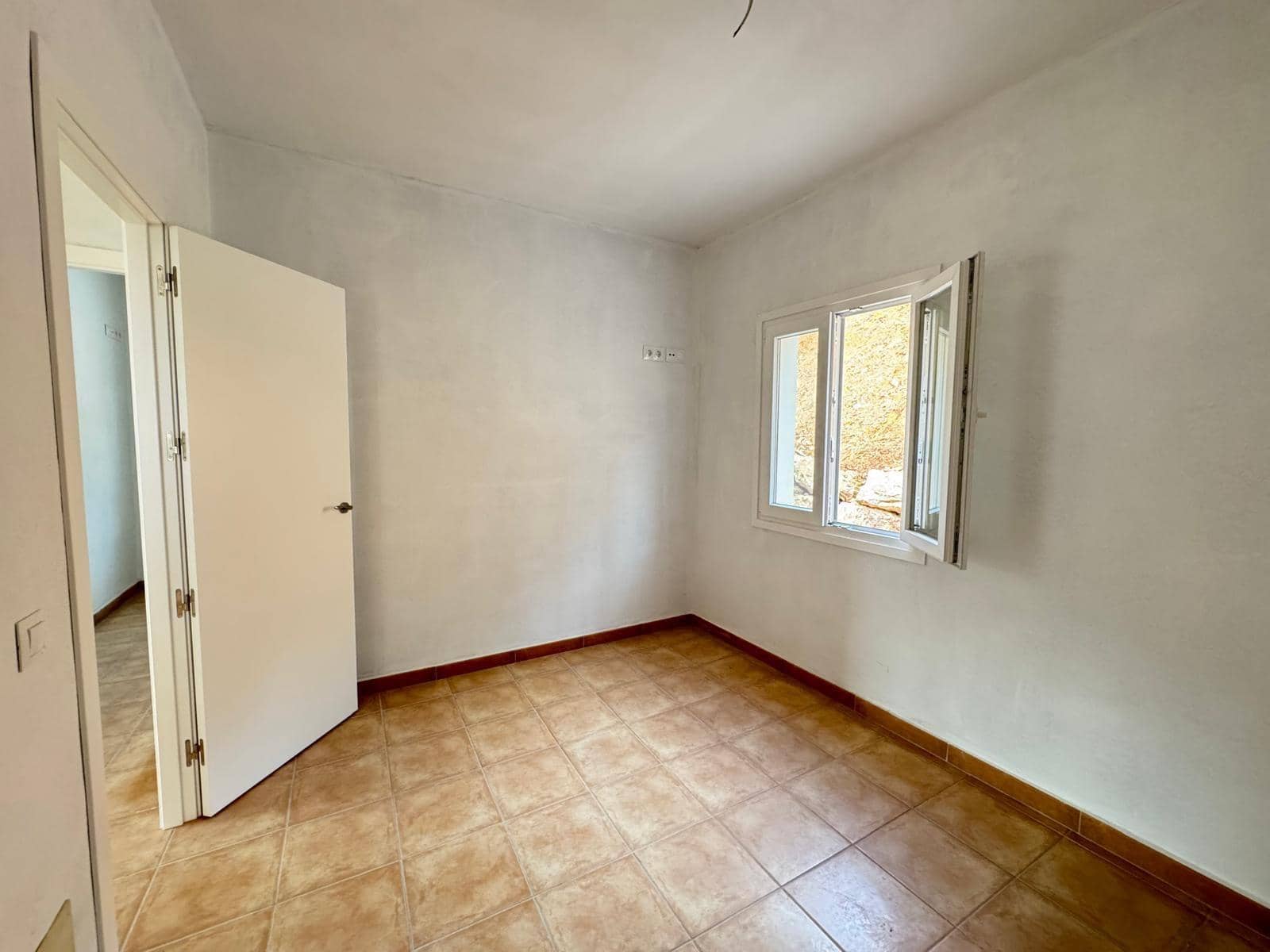 3 soverom Villa til salgs i Colmenar med garasje - € 225 000 (Ref: 8662673)