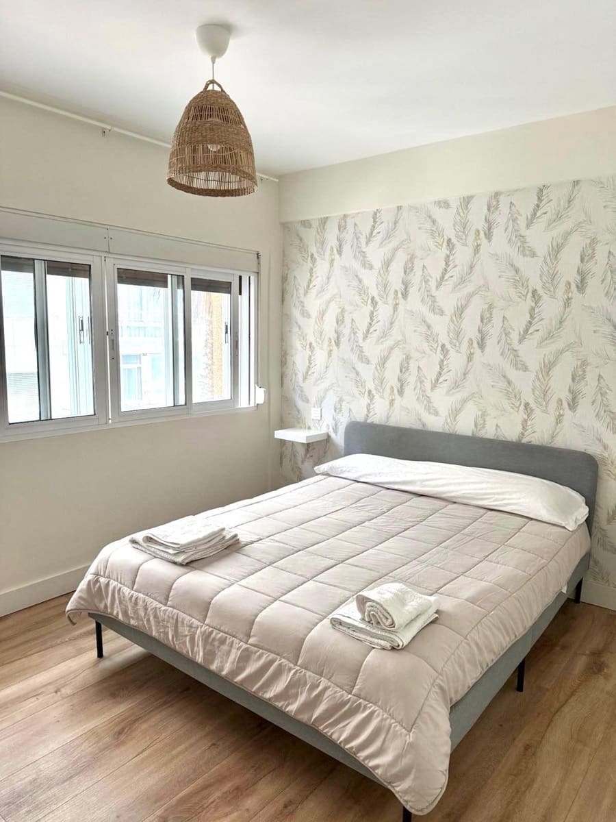 2 quarto Apartamento para arrendar em Malaga cidade - 2 300 € (Ref: 8696401)