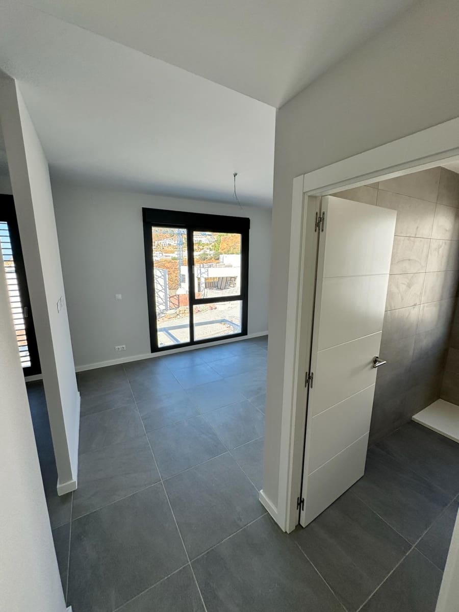 3 sypialnia Dom szeregowy na sprzedaż w Mijas z basenem - 750 000 € (Ref: 8699803)