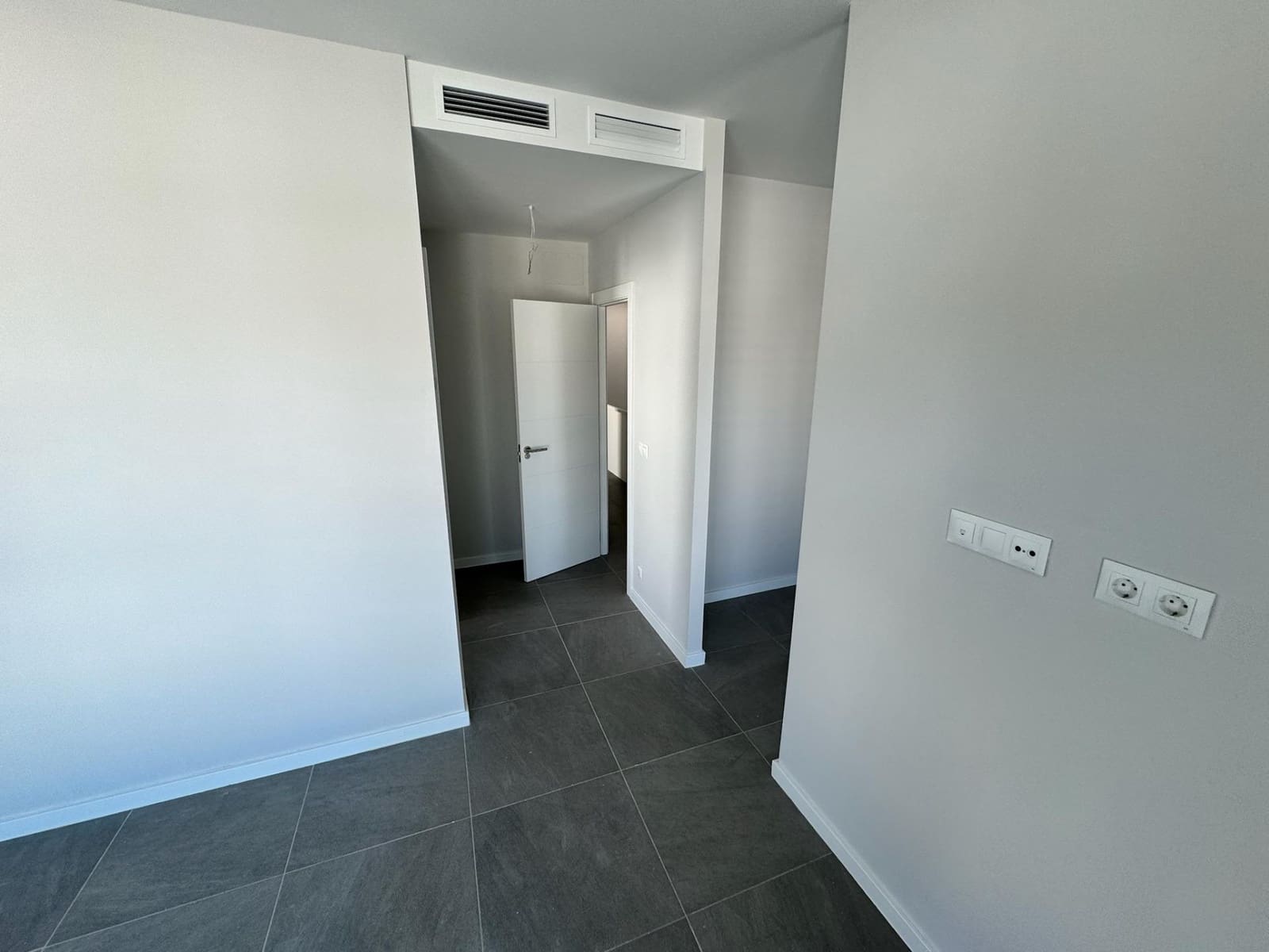 3 sypialnia Dom szeregowy na sprzedaż w Mijas z basenem - 750 000 € (Ref: 8699803)