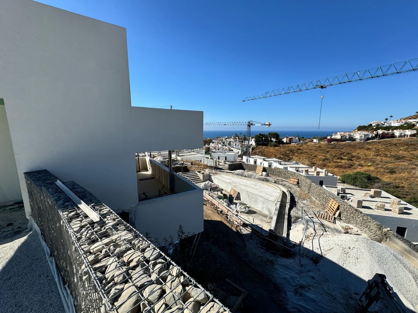 3 sypialnia Dom szeregowy na sprzedaż w Mijas z basenem - 750 000 € (Ref: 8699803)