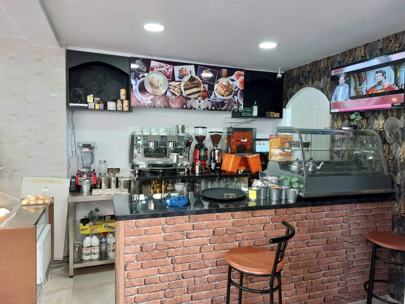 3 soveværelse Virksomhed til salg i Benalmadena - € 210.000 (Ref: 8715433)