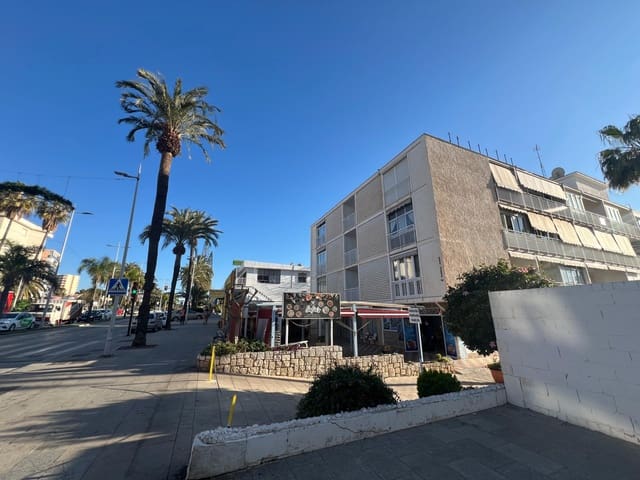 3 bedroom Business for sale in Puerto Marina, Benalmádena - € 210,000 (Ref: 8715433)