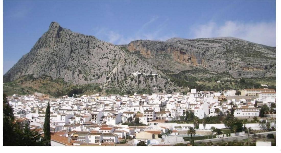 5 quarto Casa em Banda para venda em Valle de Abdalajis - 160 000 € (Ref: 8729925)